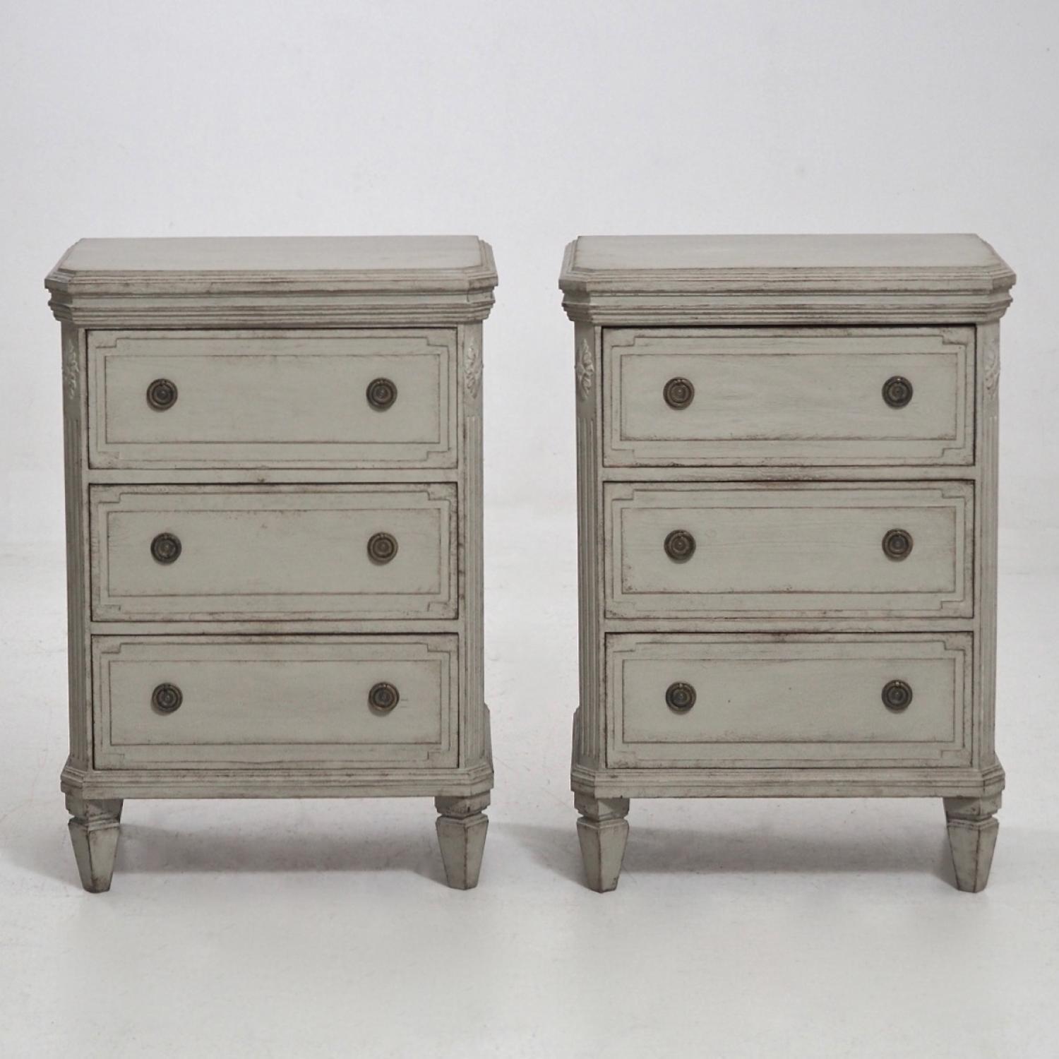 PAIR OF SWEDISH GUSTAVIAN STYLE CHESTS