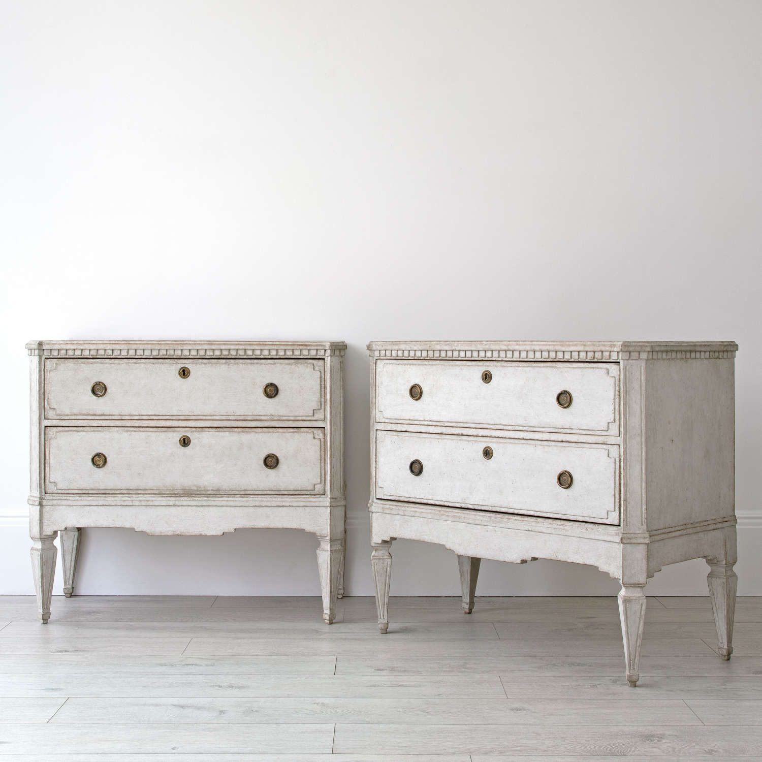 PAIR OF GUSTAVIAN STYLE CHESTS
