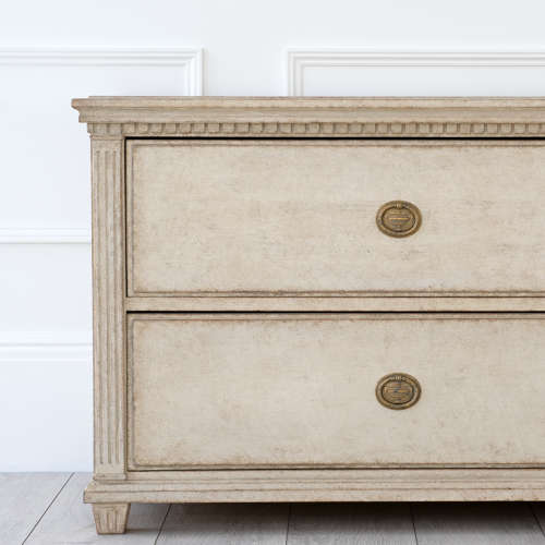 MAXIMUS GUSTAVIAN TV CHEST