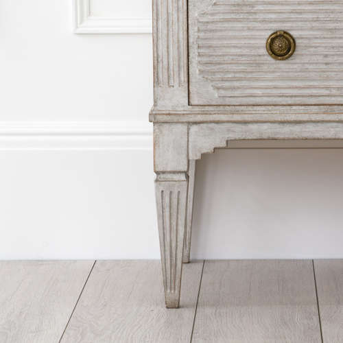 ELISABETTA GUSTAVIAN CHEST